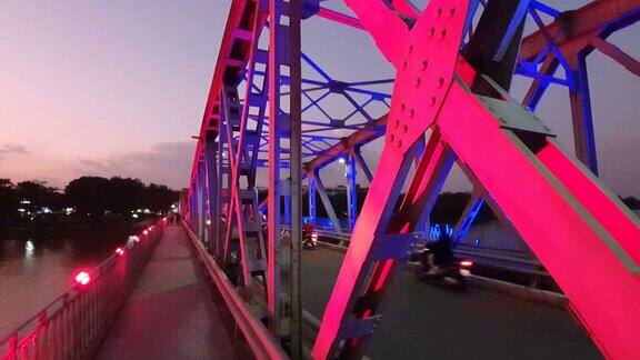 越南香河上的庄田桥