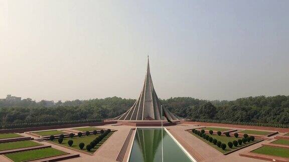 孟加拉国达卡萨瓦尔市2021年2月27日:无人机拍摄1971年孟加拉国解放战争烈士纪念碑