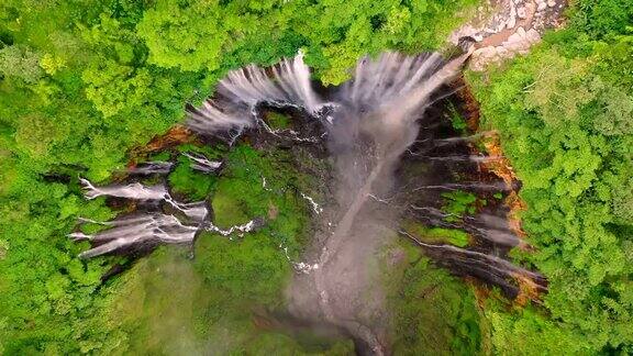TumpakSewu瀑布鸟瞰图印度尼西亚