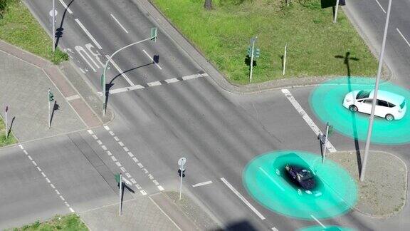 城市街道上的自动驾驶汽车
