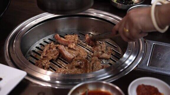 4K传统韩式扒肉、烧烤、韩式美食、韩式热锅烤肉的烹饪