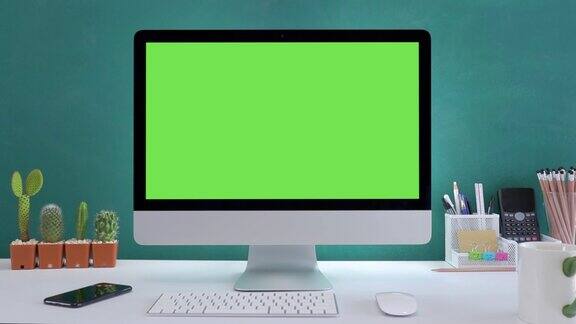 电脑桌面模型绿色屏幕白色背景办公室