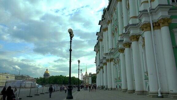 圣彼得堡的宫殿广场4k