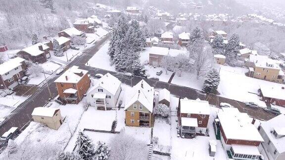雪景空中冬季宾夕法尼亚住宅区