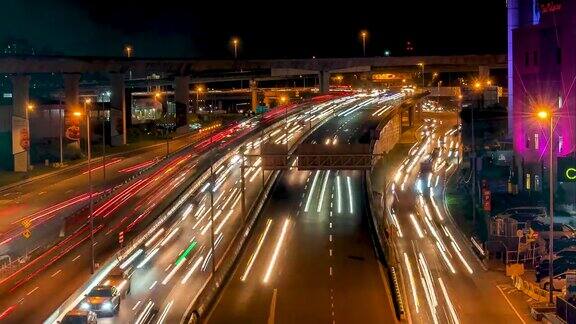 马来西亚吉隆坡夜间城市公路交通延时摄影