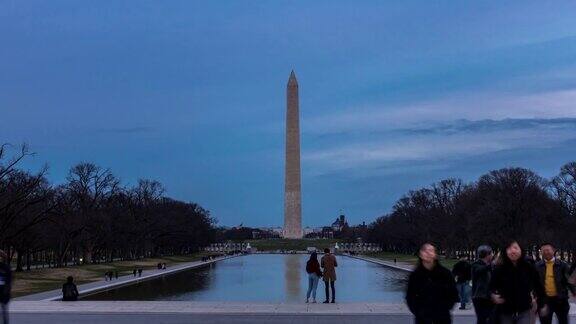 延时:美国华盛顿特区的华盛顿纪念碑和倒影池日落