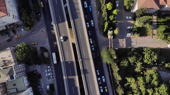 城市高速公路鸟瞰图