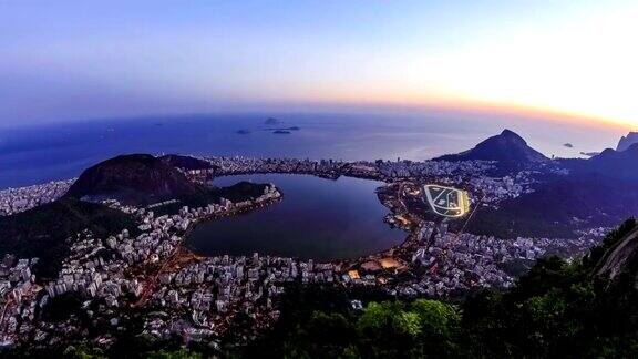 里约热内卢城市景观时间流逝黄昏缩放