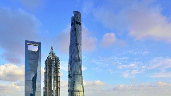 时光流逝:上海三大地标摩天大楼