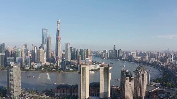 无人机拍摄:上海外滩的4K鸟瞰