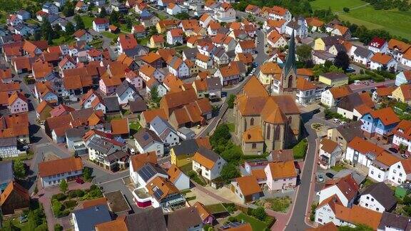 村庄鸟瞰图Höpfingen在德国