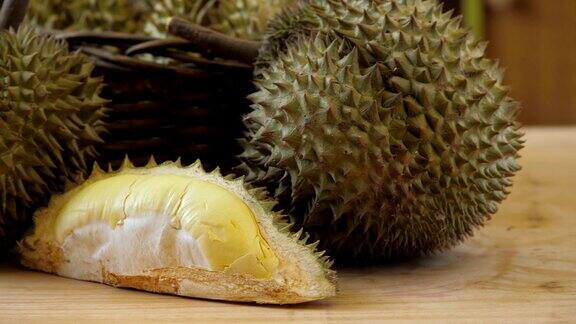 榴莲是泰国的一种热带水果是水果之王