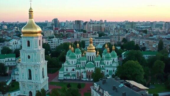 基辅圣索菲亚大教堂的空中勘测