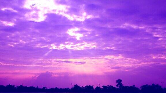 紫色的天空的视频