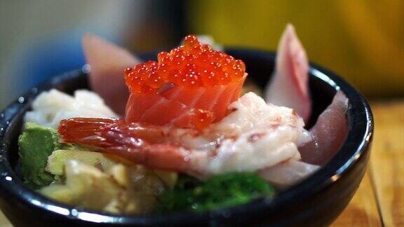日本美食刺身饭Chirashi什锦海鲜
