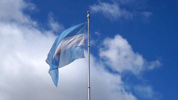 阿根廷布宜诺斯艾利斯市中心的阿根廷国旗