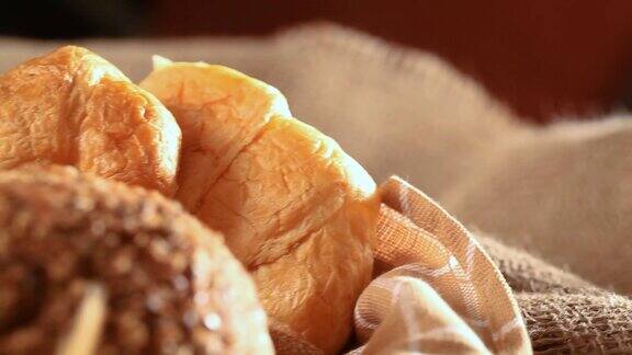 面包和小麦的延时摄影