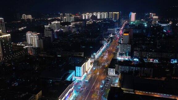 夜间照明海南岛三亚市交通街道航拍全景4k中国