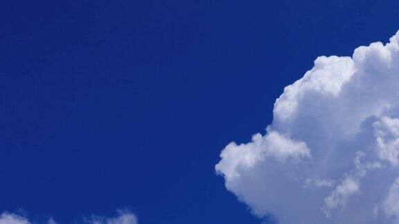 蓝天与云彩的背景