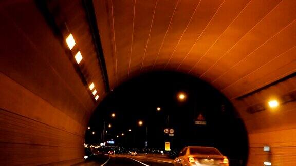 隧道汽车通过的隧道首尔韩国