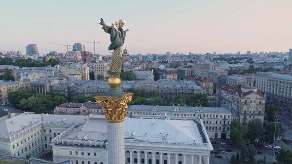 鸟瞰图基辅独立纪念碑|乌克兰基辅4K