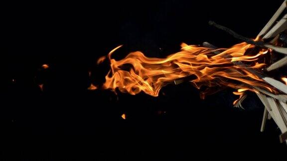 HD超级慢动作:燃烧木头的火焰