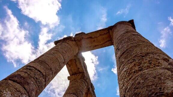 意大利撒丁岛的安塔斯神庙