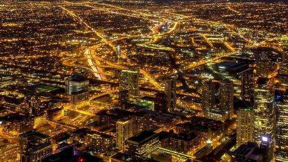 黄昏时美国芝加哥城市景观航拍