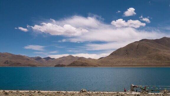 西藏羊卓雍错湖延时摄影的