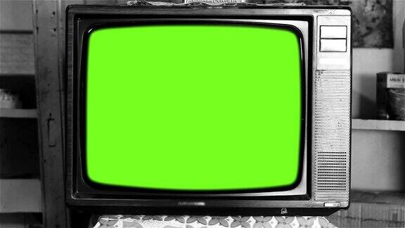 80年代的绿色屏幕电视黑白色调