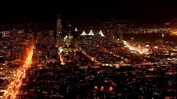 加州旧金山市中心的夜晚时间