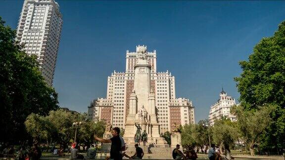 堂吉诃德塞万提斯的代表作马德里西班牙广场