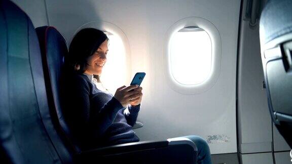 在飞机上使用手机