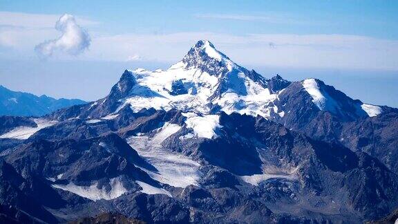 高加索山脉的风景