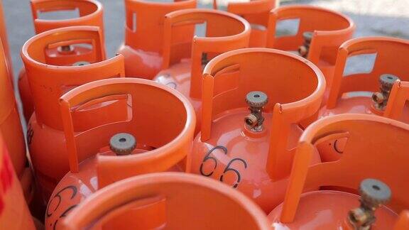 橙色的液化石油气坦克