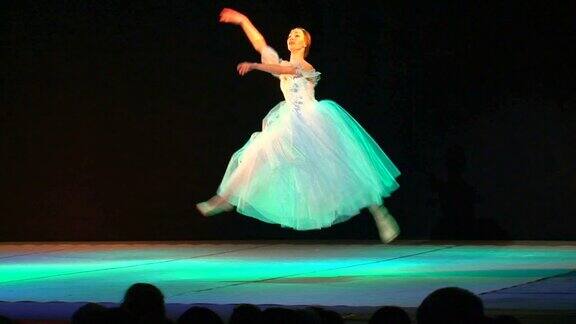 俄罗斯芭蕾舞艺术