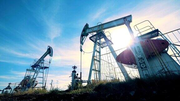 工作过程中大量的采油复合体石油工业、石油工业、石油部门概念