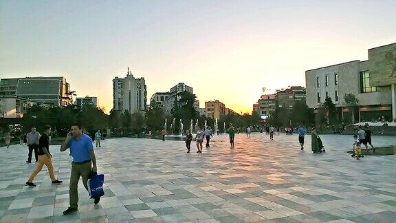 斯坎德培广场阿尔巴尼亚地拉那的主要广场
