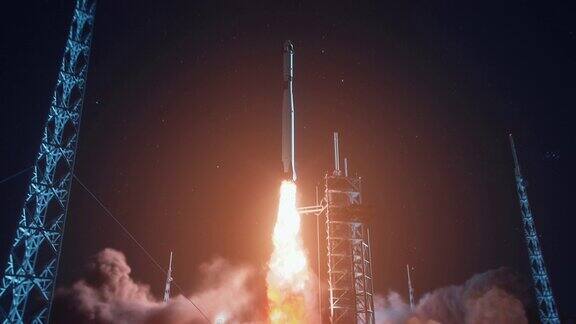 夜间发射台复合体:在太空探索任务中与宇航员成功发射火箭飞行飞船在起飞时喷出火焰和烟雾太空中的人类征服宇宙