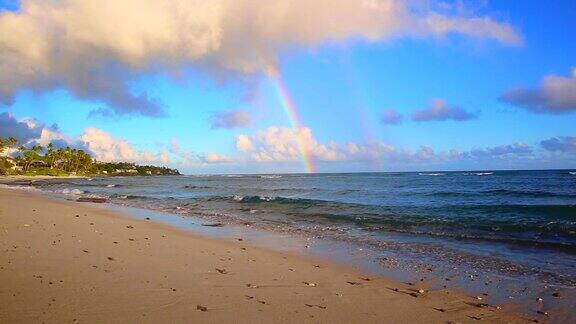海边的彩虹