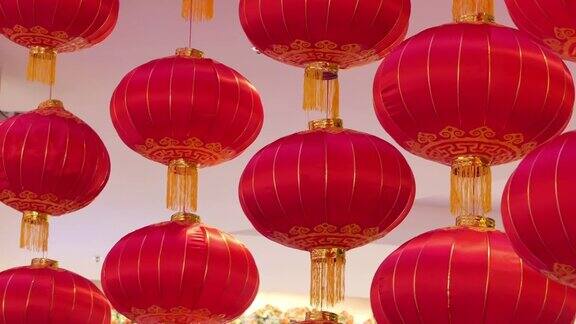 中国的灯笼和舞龙在中国新年