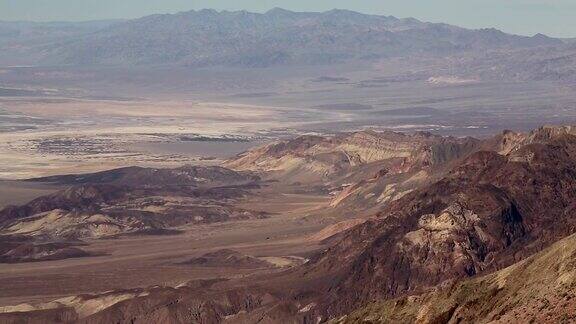 死亡谷:干燥偏远美丽的俯瞰