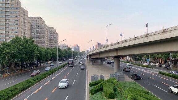 北京西三环主干道