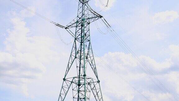 高压发电厂高压高塔配配电电缆变电所和发电厂绿色能源的可持续性和可再生能源