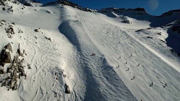 下坡滑雪全景
