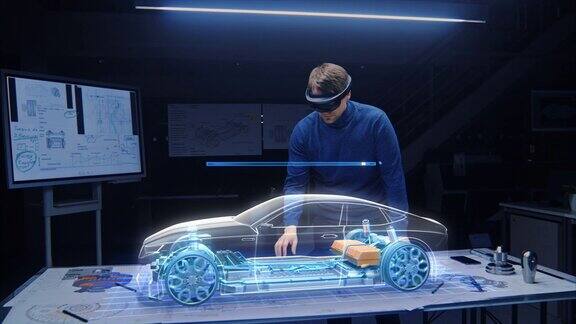 工程师戴着VR眼镜设计电动汽车