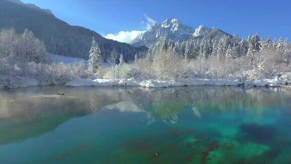 航拍:令人惊叹的冬季雪景