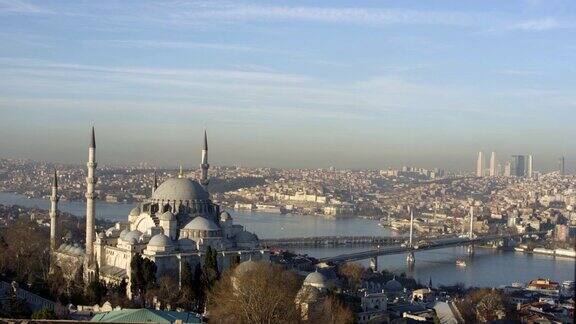 土耳其伊斯坦布尔加拉塔桥鸟瞰图