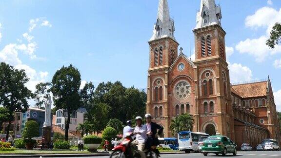 胡志明市越南西贡-2015年11月西贡圣母院大教堂