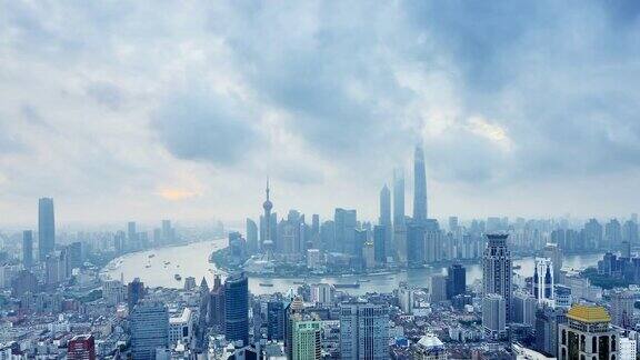 上海从夜晚到白天时间流逝放大